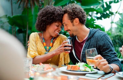 9 Topics Married Couples Should Never Share With Friends