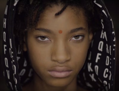 Must See: Willow Smith Releases Funky New Video for ‘Why Don’t You Cry’