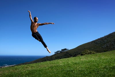 Photos: See the Alvin Ailey Dance Theater’s Historic Trip to South Africa
