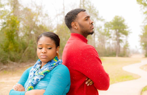 11 Signs Your Relationship Is On Life Support