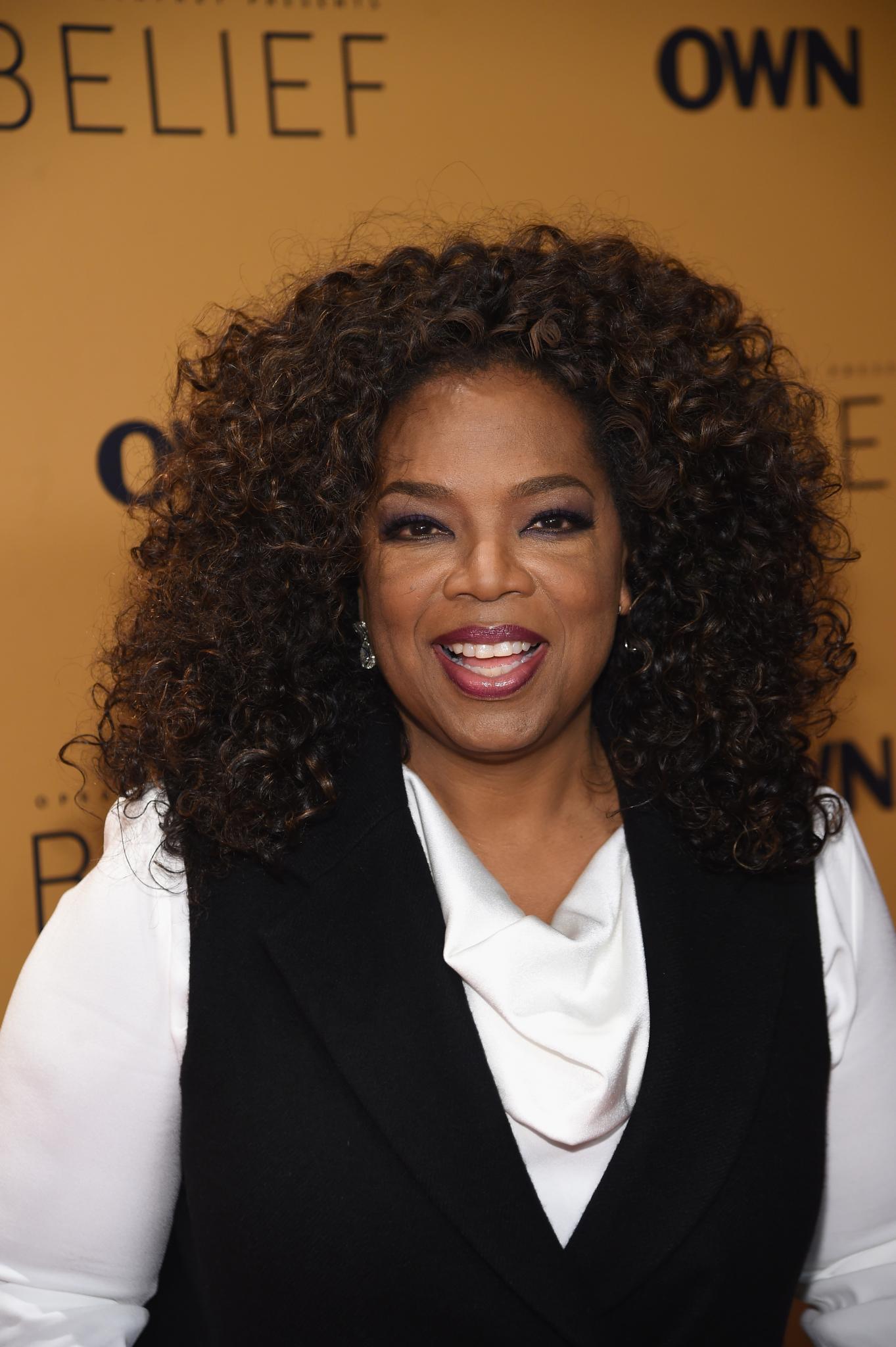 Oprah Reveals Her Diet Struggles in Private Call with Weight Watchers Members: 'I Was at My Wits' End'
