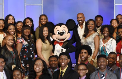 Disney Dreamers Academy: Last Chance For Empowerment & Free Trip For High School Students & Their Families