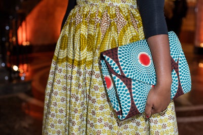 Accessories Street Style: Printed Pieces That Will Elevate Any Ensemble