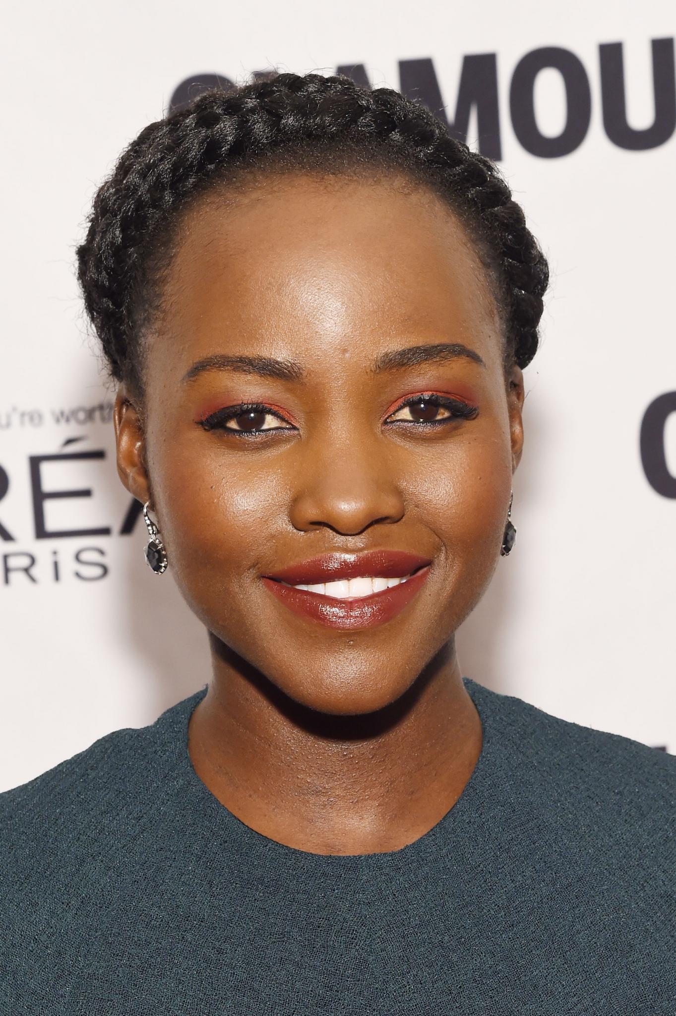 Get Lupita’s Glamour’s 25th Anniversary Women of The Year Awards Look