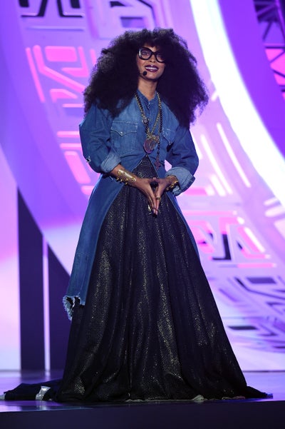 You’ll Want to Watch the Soul Train Awards Just to See Erykah Badu’s Statement-Making Looks
