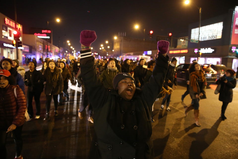Four Chicago Protestors Arrested at Laquan McDonald Demonstration