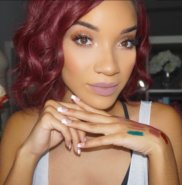 15 Beauty Bloggers Who Have The Internet Buzzing Essence 