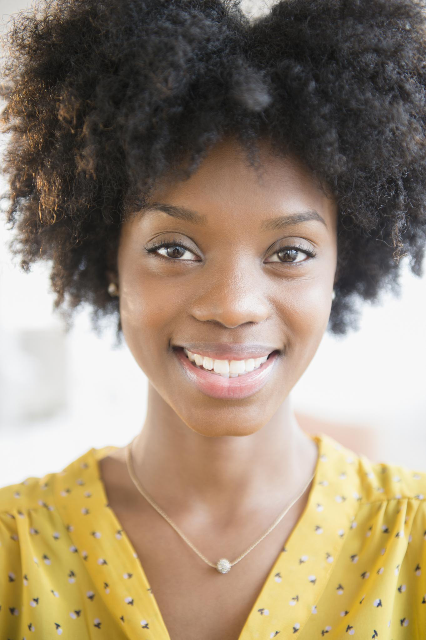 5 Ways to Celebrate Natural Hair This Holiday
