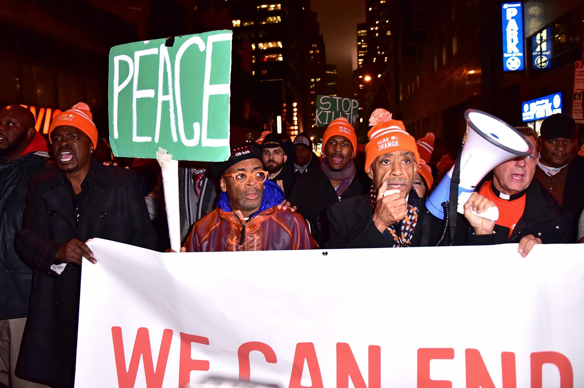 See Spike Lee’s Anti-Gun Violence Protest Following ‘Chiraq’ Premiere