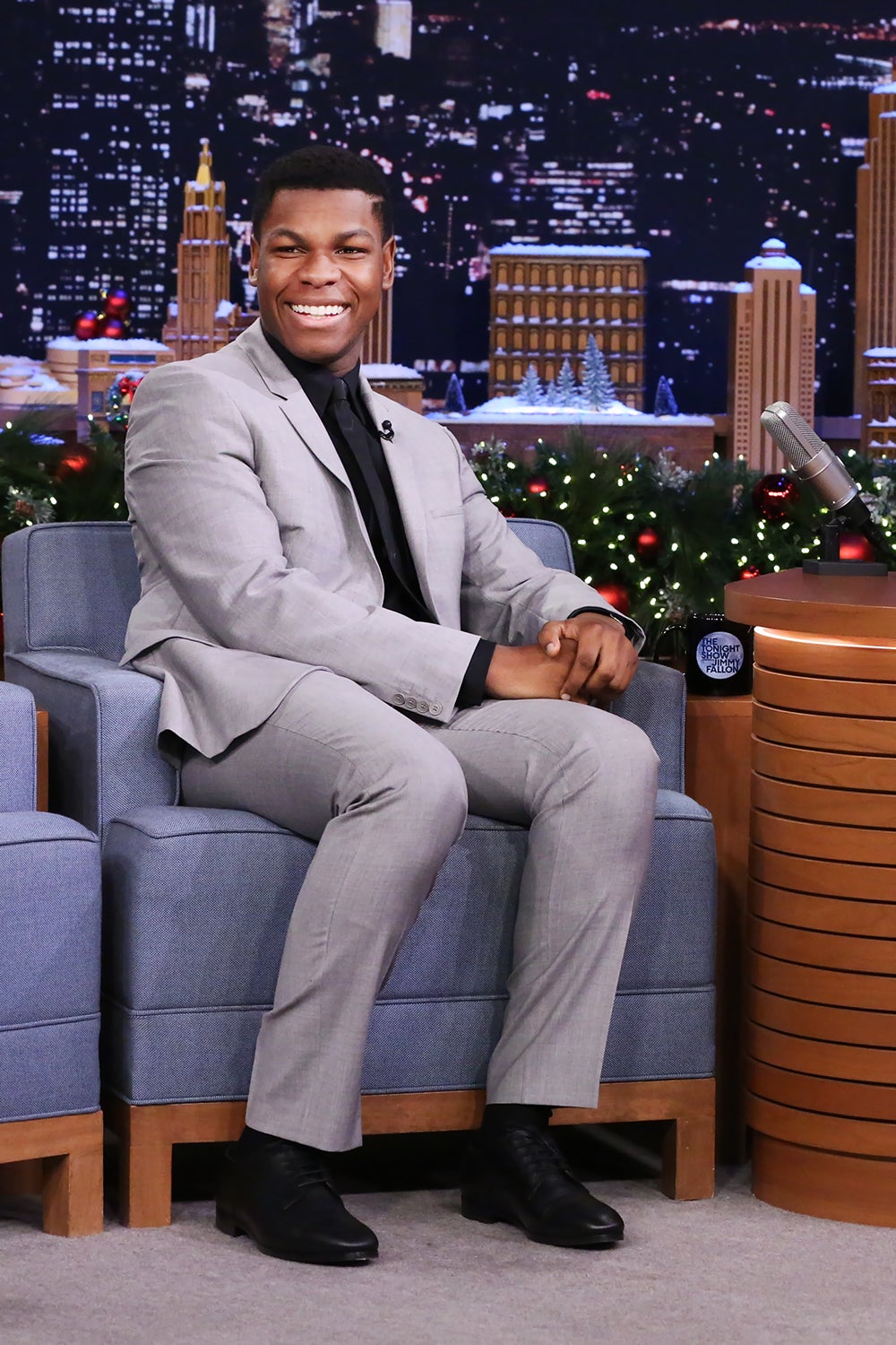 'Star Wars: The Force Awakens' Star John Boyega Says His Friends Thought He Was An Extra