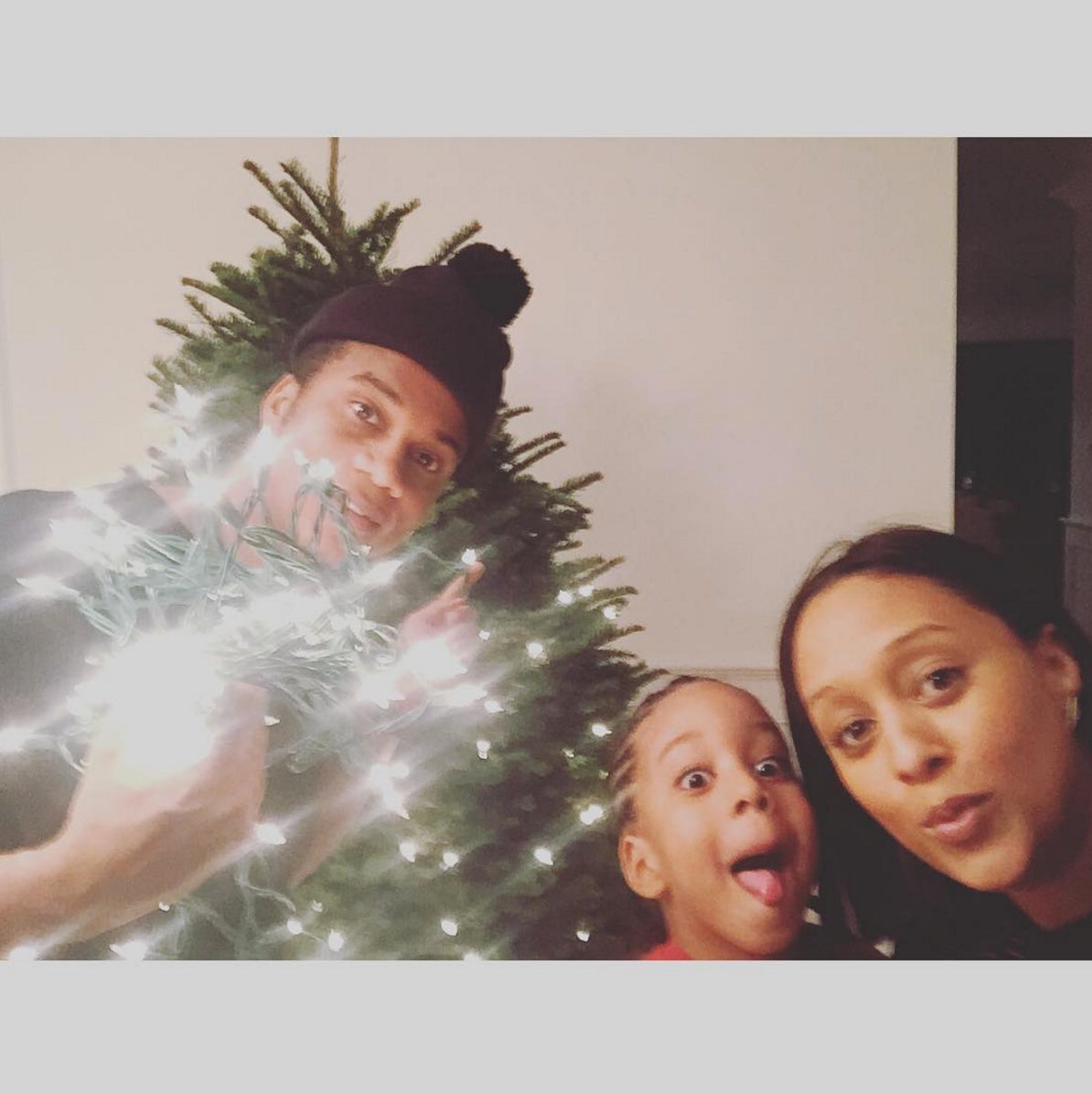 Celeb Instagram Moments We Double-Tapped This Week
