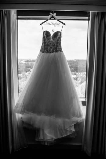 Bridal Bliss: See Childhood Friends Eghosa and Eyituoyo’s Old Hollywood Wedding