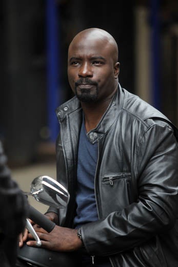 'Jessica Jones' Star Mike Colter Is #MCM Every Day