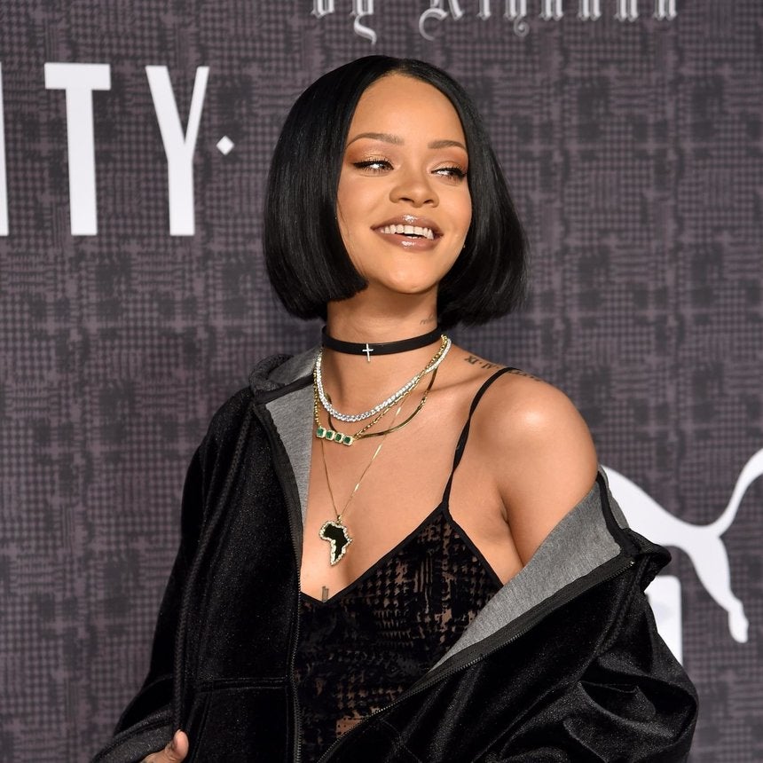 Rihanna Cancels Grammy Performance at Doctor's Suggestion
