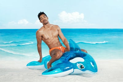 Tables Turned! Male Models Asked to Recreate Sports Illustrated Swimsuit Model Poses