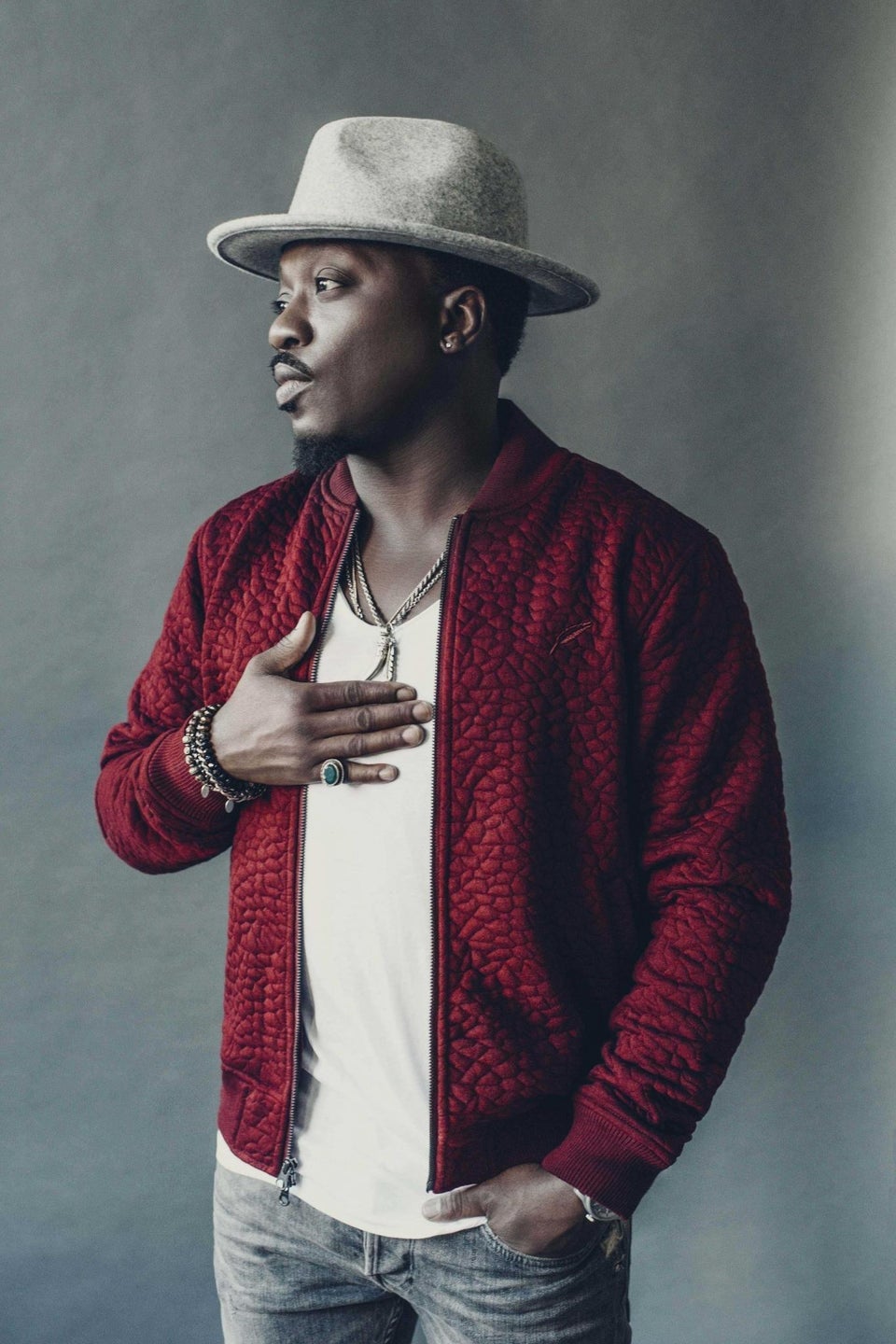 EXCLUSIVE Premiere: Anthony Hamilton Sings Love’s Praises in New Video for ‘Amen’
