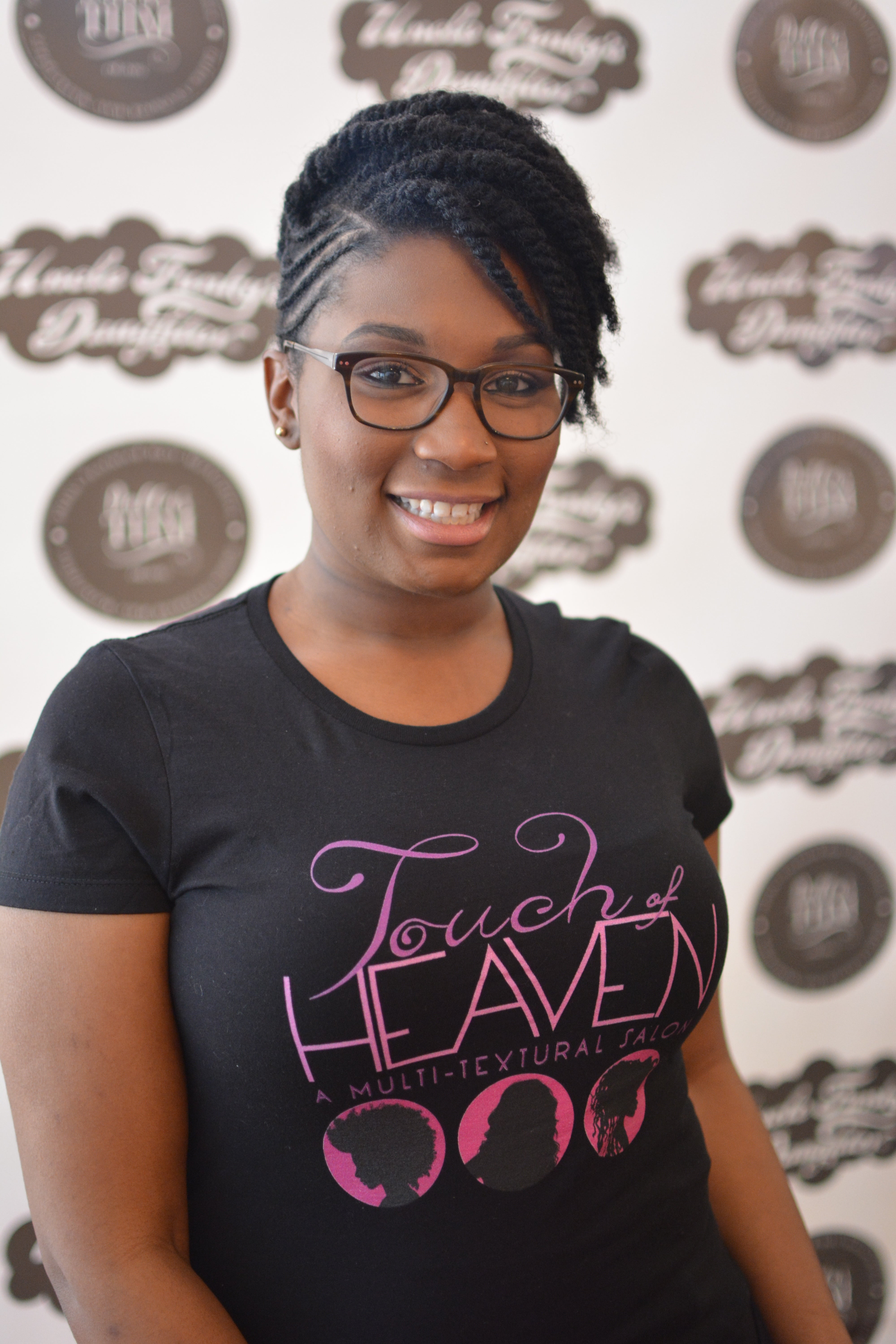 Hair Street Style: Dallas Girls Brings Natural Curls To Life
