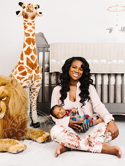 Our First Look at Kandi Burruss’ Baby Boy is Here! Take a Look
