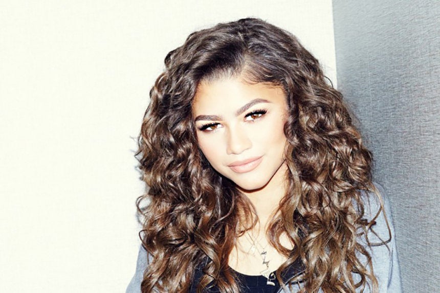 Zendaya: Beauty Secrets From Her Mom, Facts on The Mullet and Her ...
