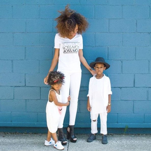 18 Mommy Bloggers Who Make it Work and Give Us Life
