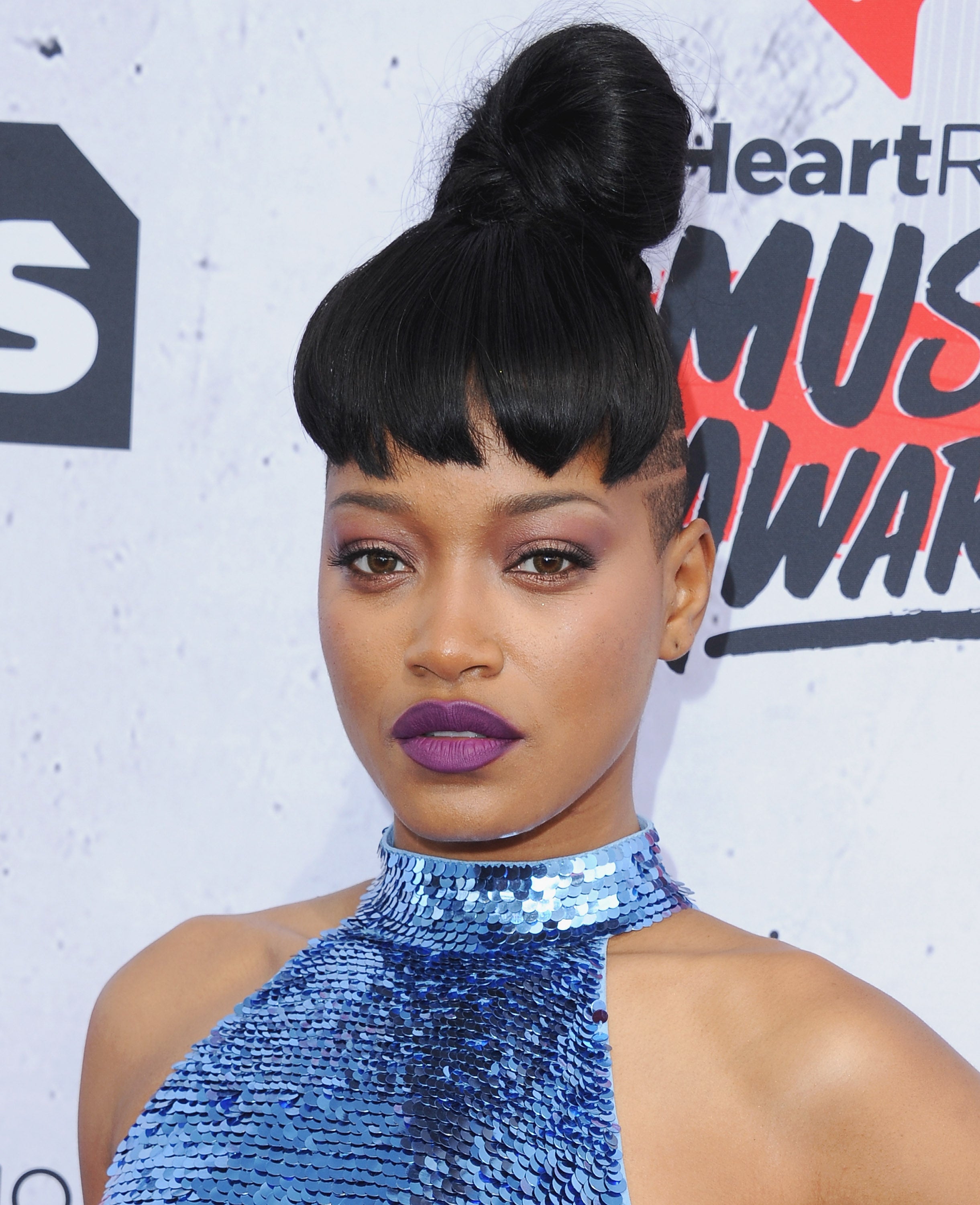 Prom-Worthy Beauty From The iHeart Radio Music Awards