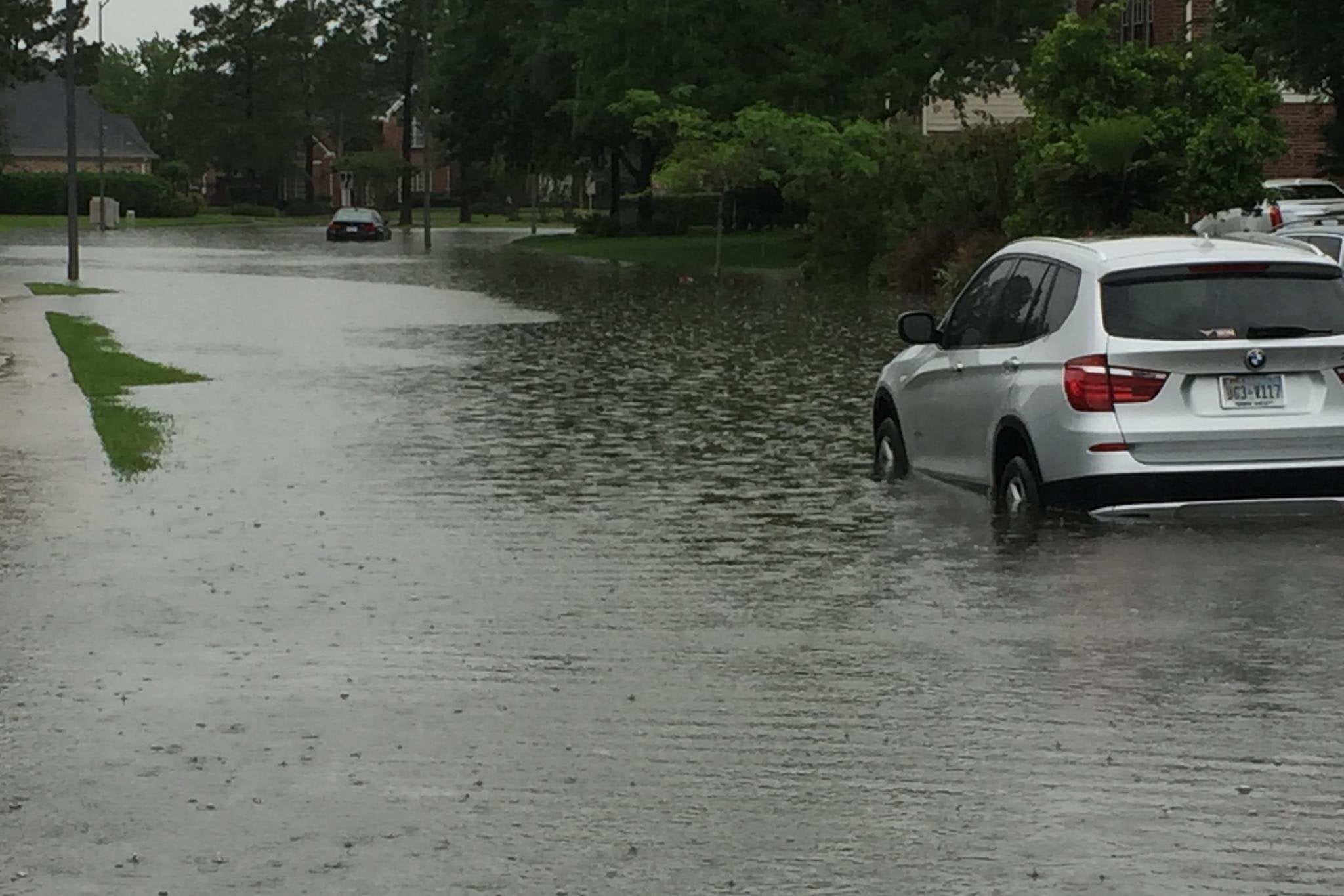 Houston Flooding Kills Five, Forces Hundreds of Residents to Evacuate