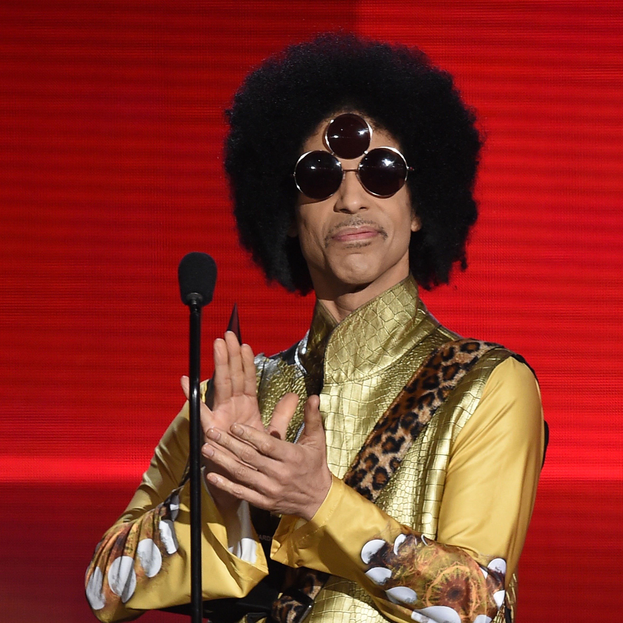 Prince's Estate Inks Exclusive Publishing Deal With Universal 
