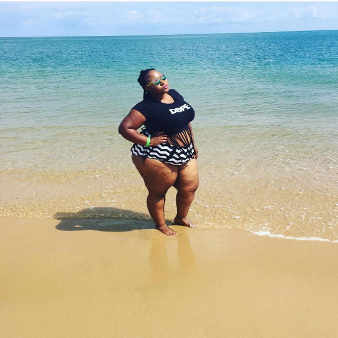 Get it Girl! 21 Photos Of Curvy Black Beauties Traveling the World
