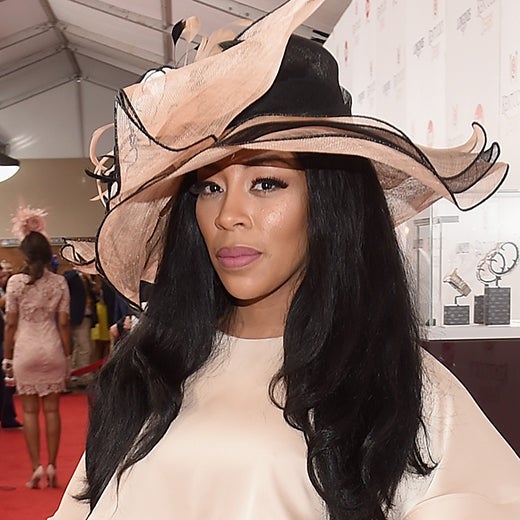 Street Style: All The Showstopping Kentucky Derby Hats & Dresses
