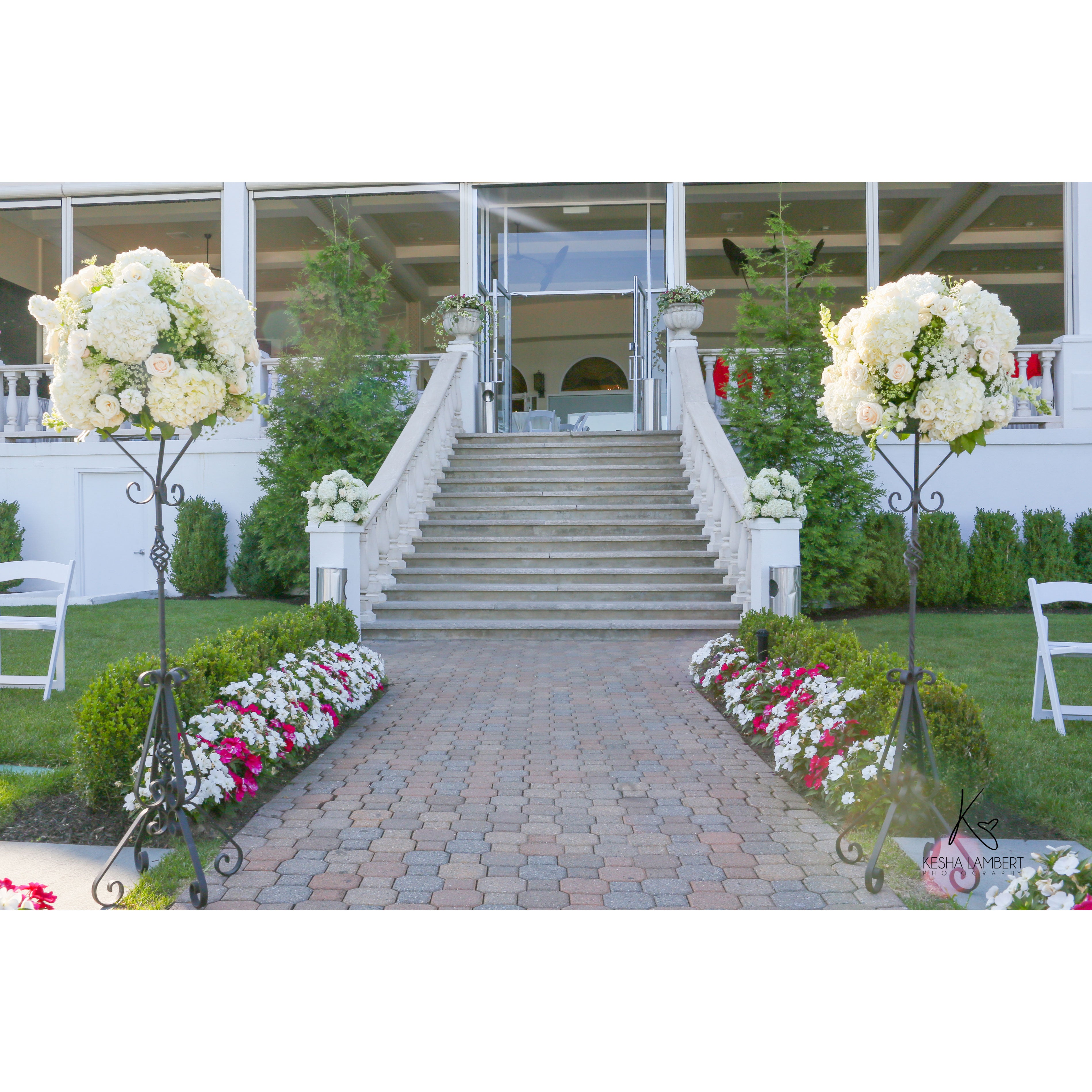 Bridal Bliss: Tammi and Hervé Modern New York Wedding
