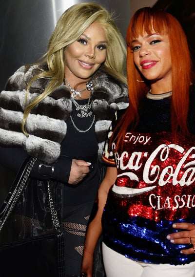 Have Lil’ Kim & Faith Evans Buried the Hatchet? This Video Clip May Prove It!
