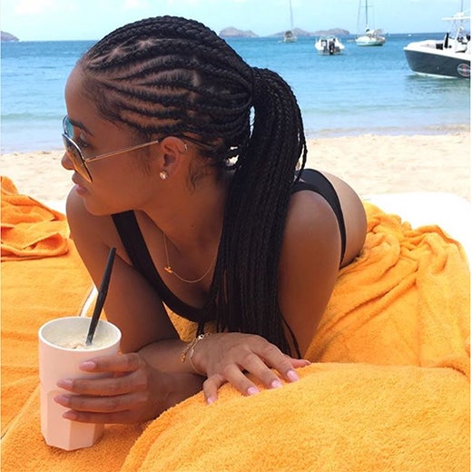 25 Perfect Vacation Hairstyles for Black Women in 2023