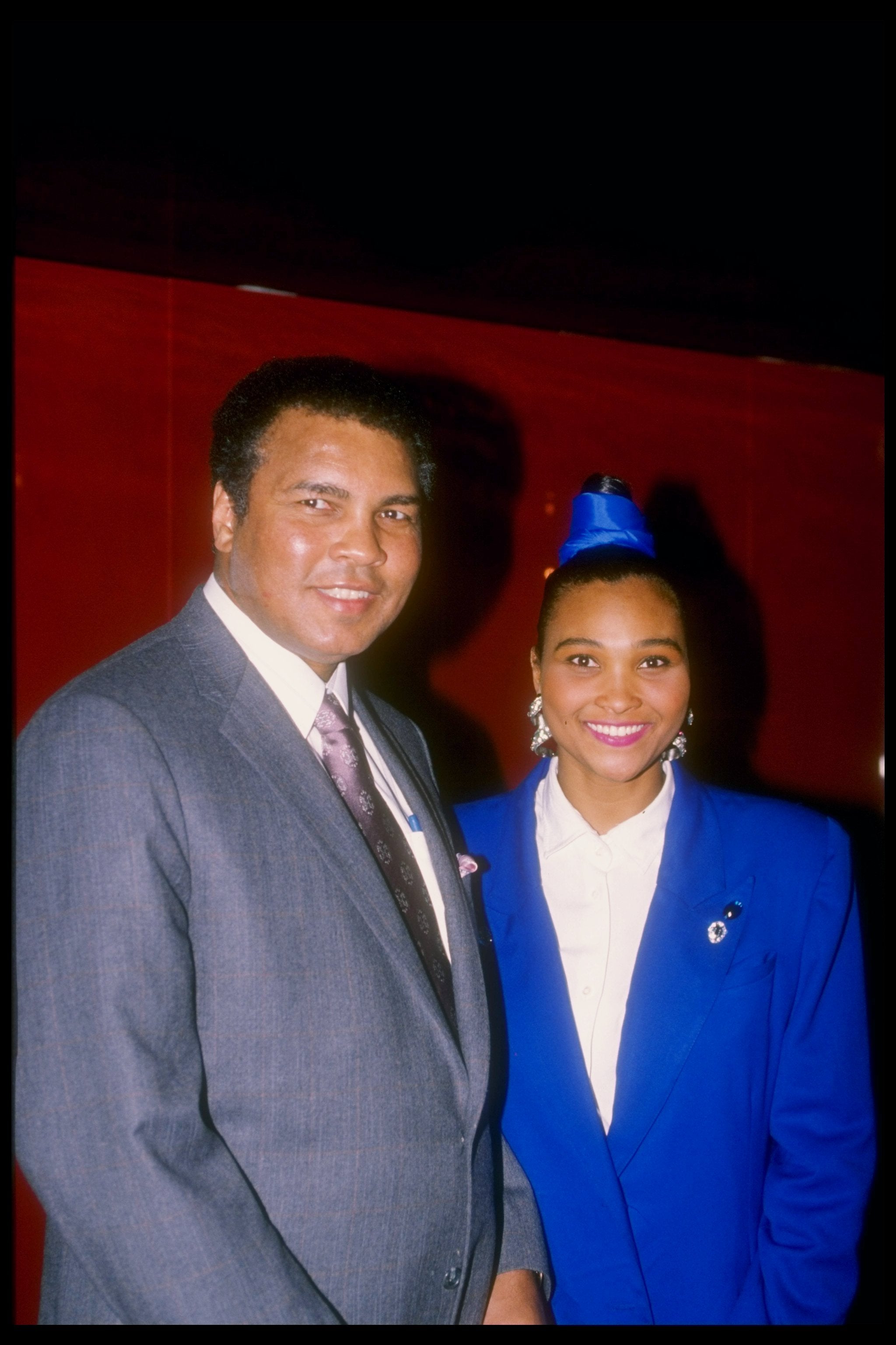 Precious Moments Between Muhammad Ali and His Daughters
