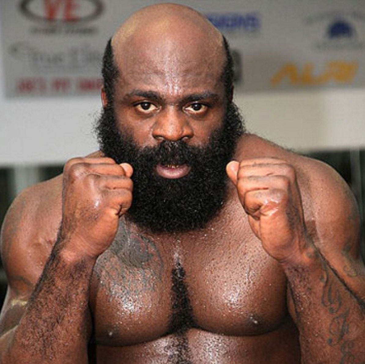 Famed MMA Fighter Kimbo Slice Dies at 42
