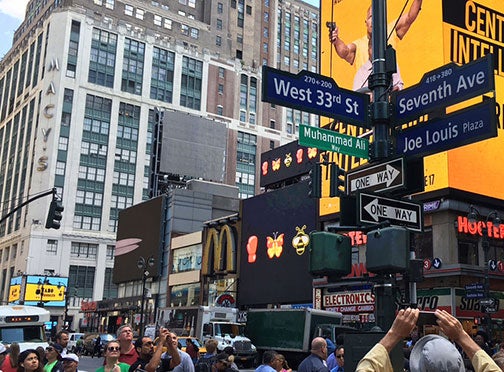 NYC Street Renamed 'Muhammad Ali Way'
