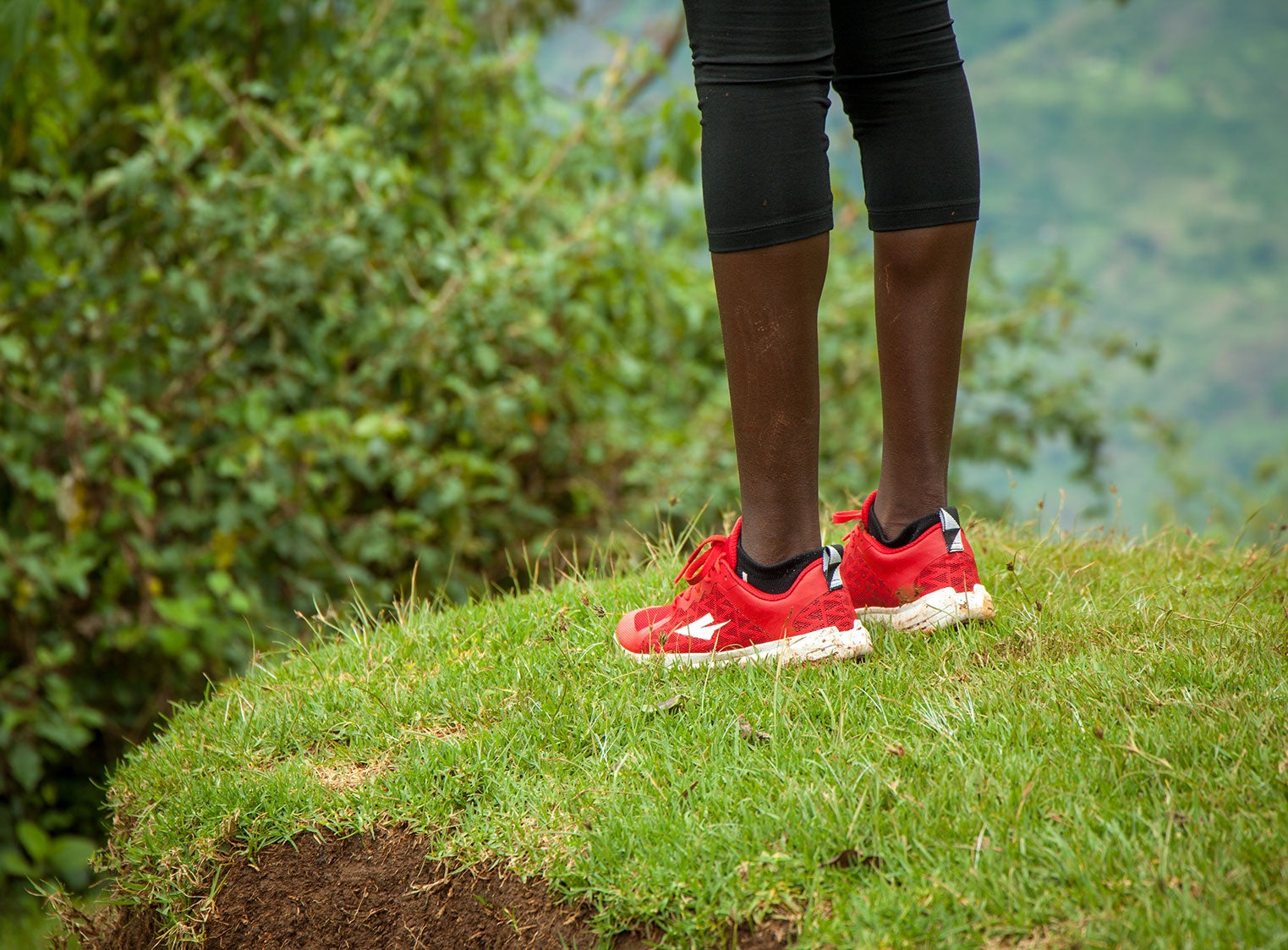 Kenyan Woman on Track to Create Country's First Running Shoe
