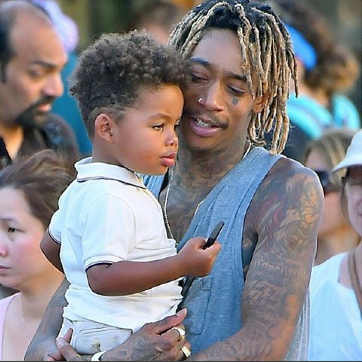 Wiz Khalifa + Amber Rose Welcome Baby Boy Sebastian 'The Bash' Taylor Thomaz, image size:1202x1202