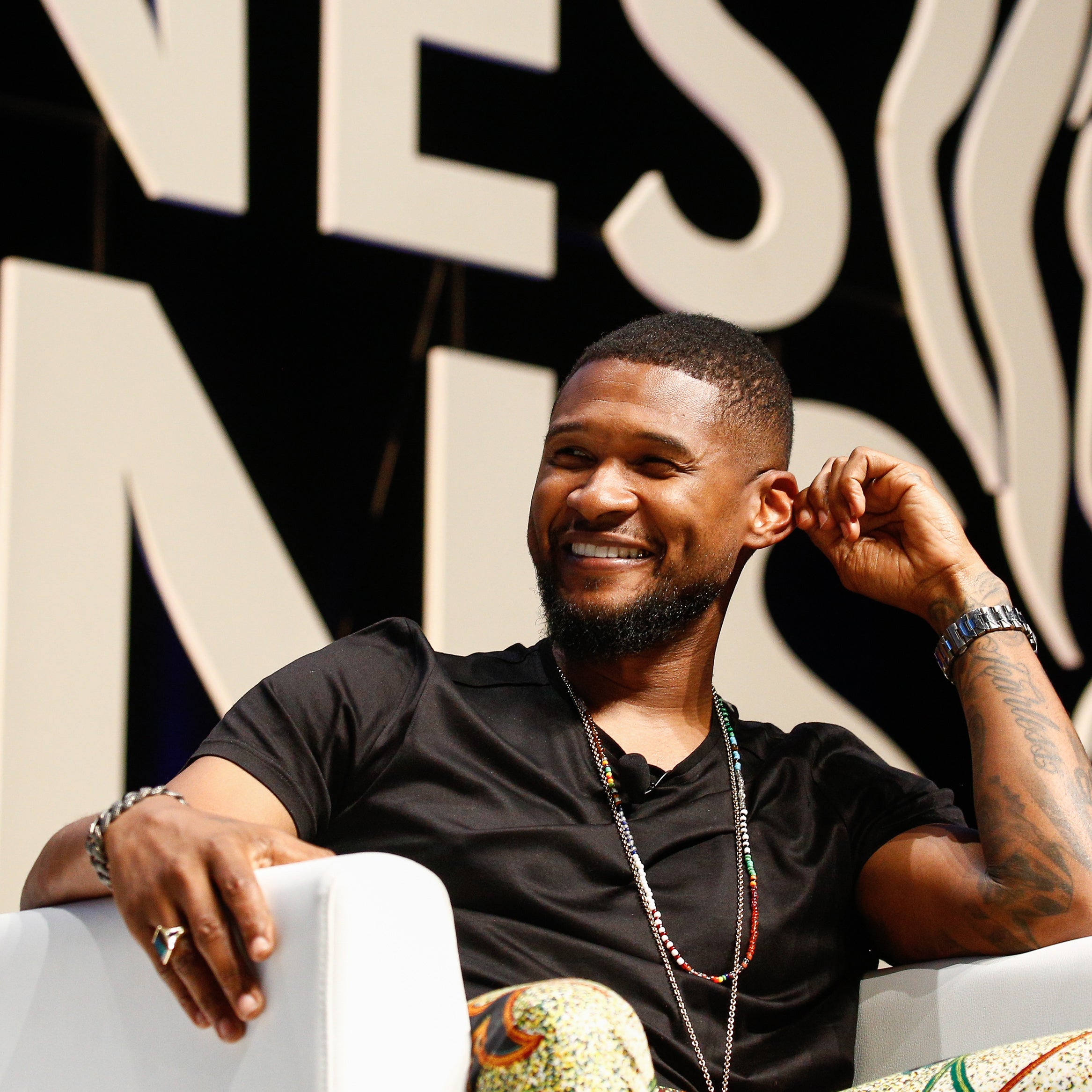 Usher is now Selling his 'Don't Trump America' Shirt From the BET Awards
