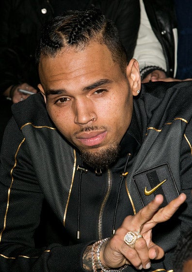 Chris Brown Offers Encouragement To A Suicidal Fan 
