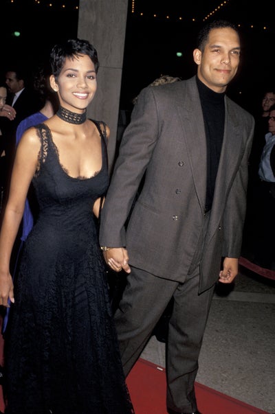 TBT: Halle Berry’s Romantic Lace Look is Perfect for Our ’90s Obsession
