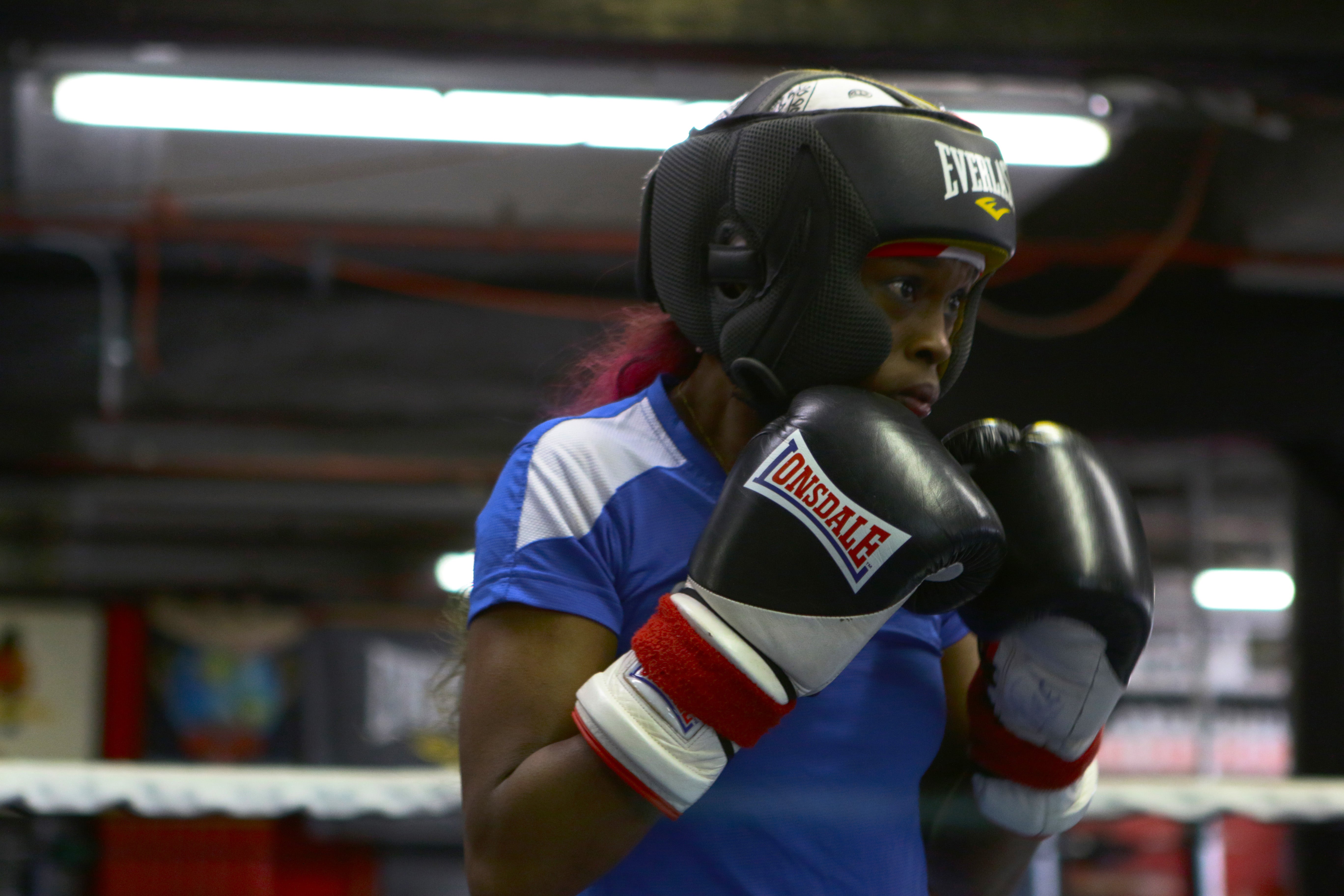 Champion Boxer Remembers Muhammad Ali: ‘They Used to Call Me a Female Ali’
