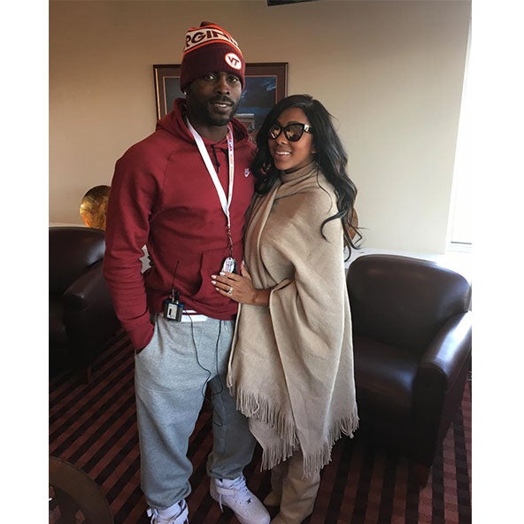 25 Cute Photos Of Michael Vick and His Wife Essence