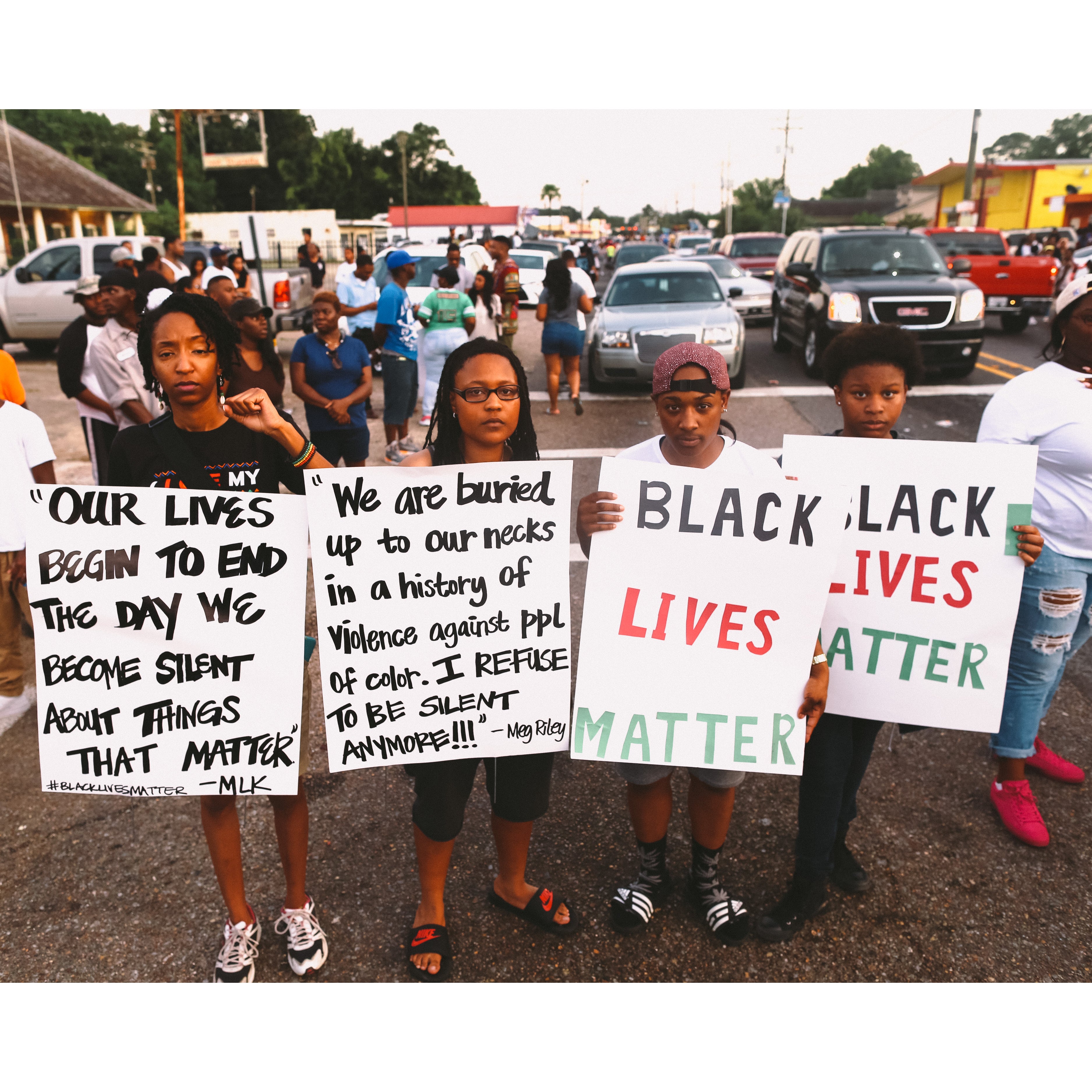 #BlackLivesMatter: Powerful Images of Protests Against Police Brutality Around the Country
