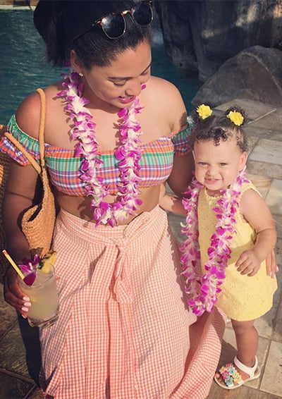Ayesha and Steph Curry Celebrate Love, Happiness and Family On Their Hawaiian Vacation