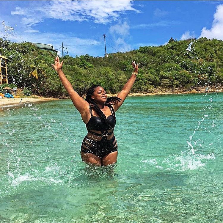 The 15 Best Black Travel Moments You Missed This Week: A Happy Place In St. Thomas
