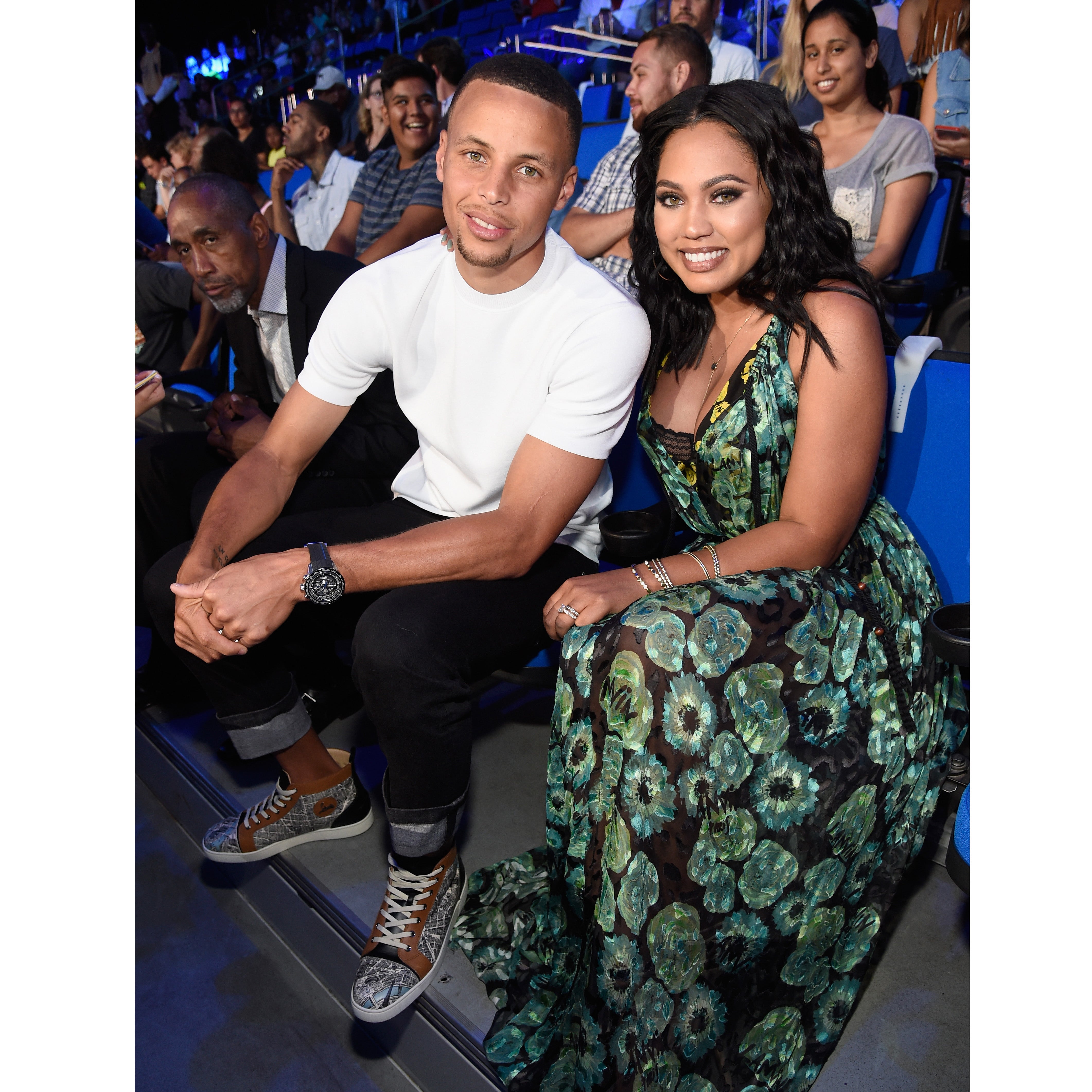 Steph Curry Taking Out Ayesha Curry’s Weave Is #Goals
