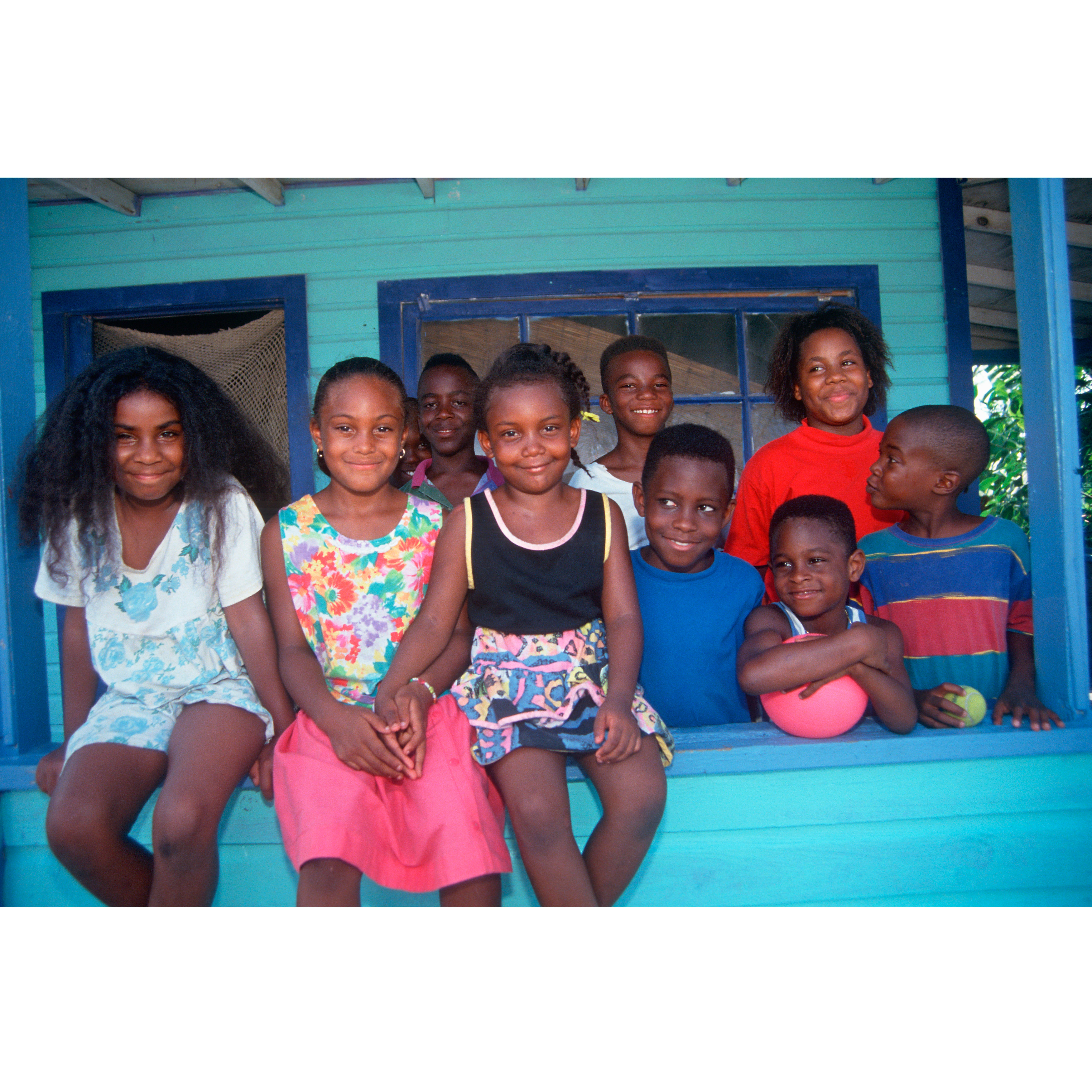 #TBT: 22 Vintage Photos of Black Families To Get You Ready For Your Next Family Reunion
