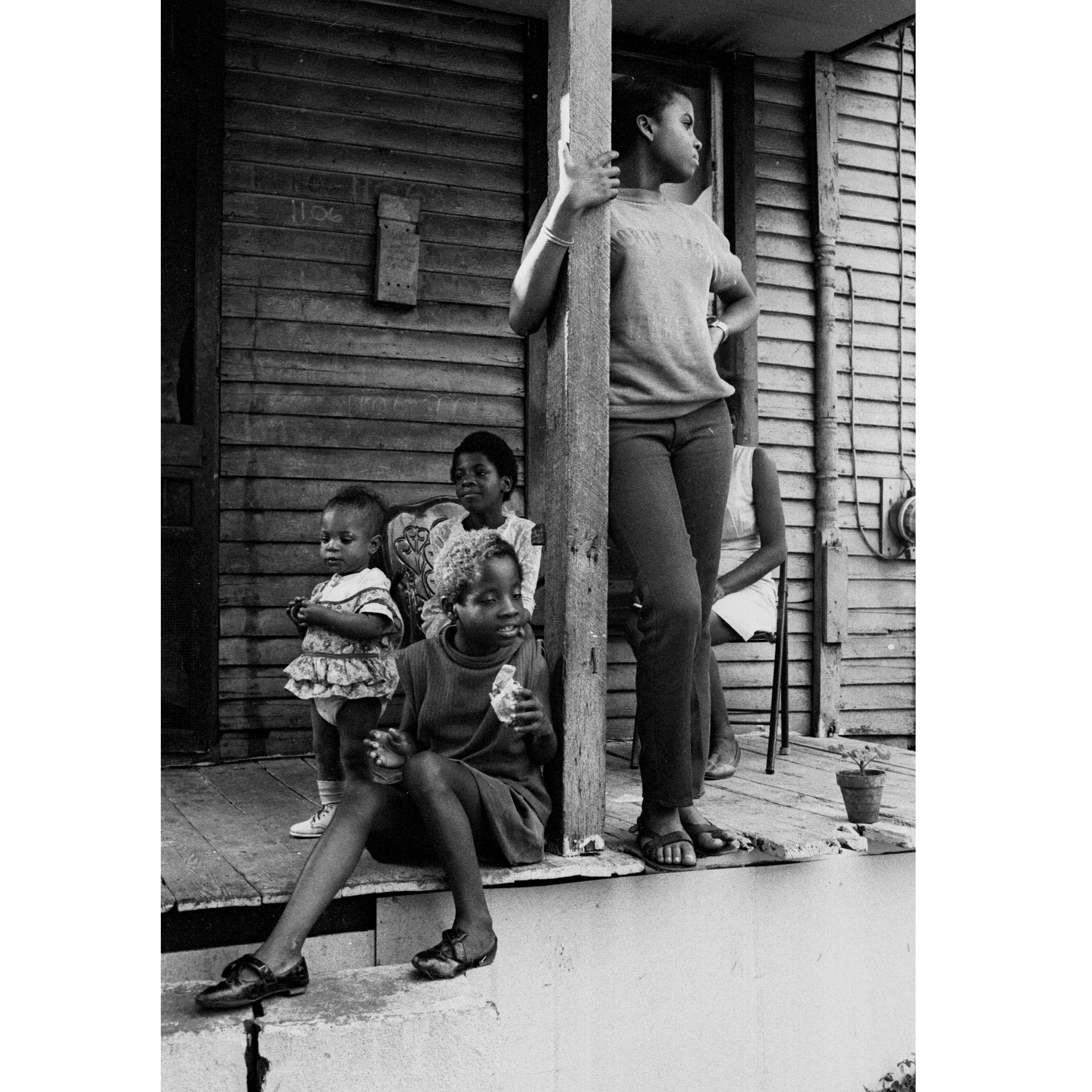 #TBT: 22 Vintage Photos of Black Families To Get You Ready For Your Next Family Reunion
