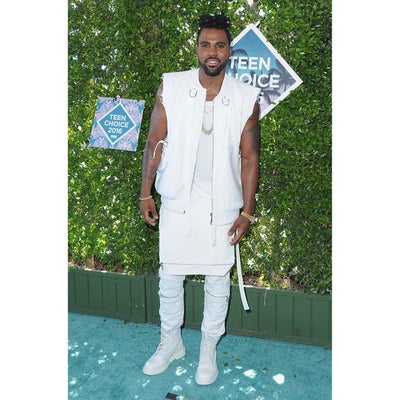 All The Dazzling Stars Who hit up the Teen Choice Awards