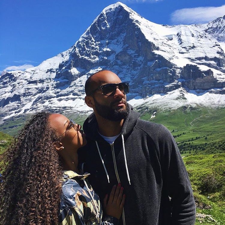 The 15 Best Black Travel Moments You Missed This Week: Sweet Kisses in South Africa
